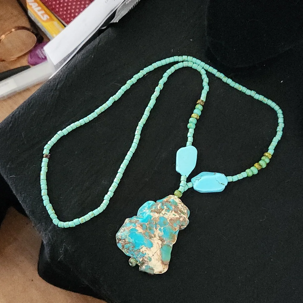 Large sea jasper and turquoise necklace - Picture 4 of 5